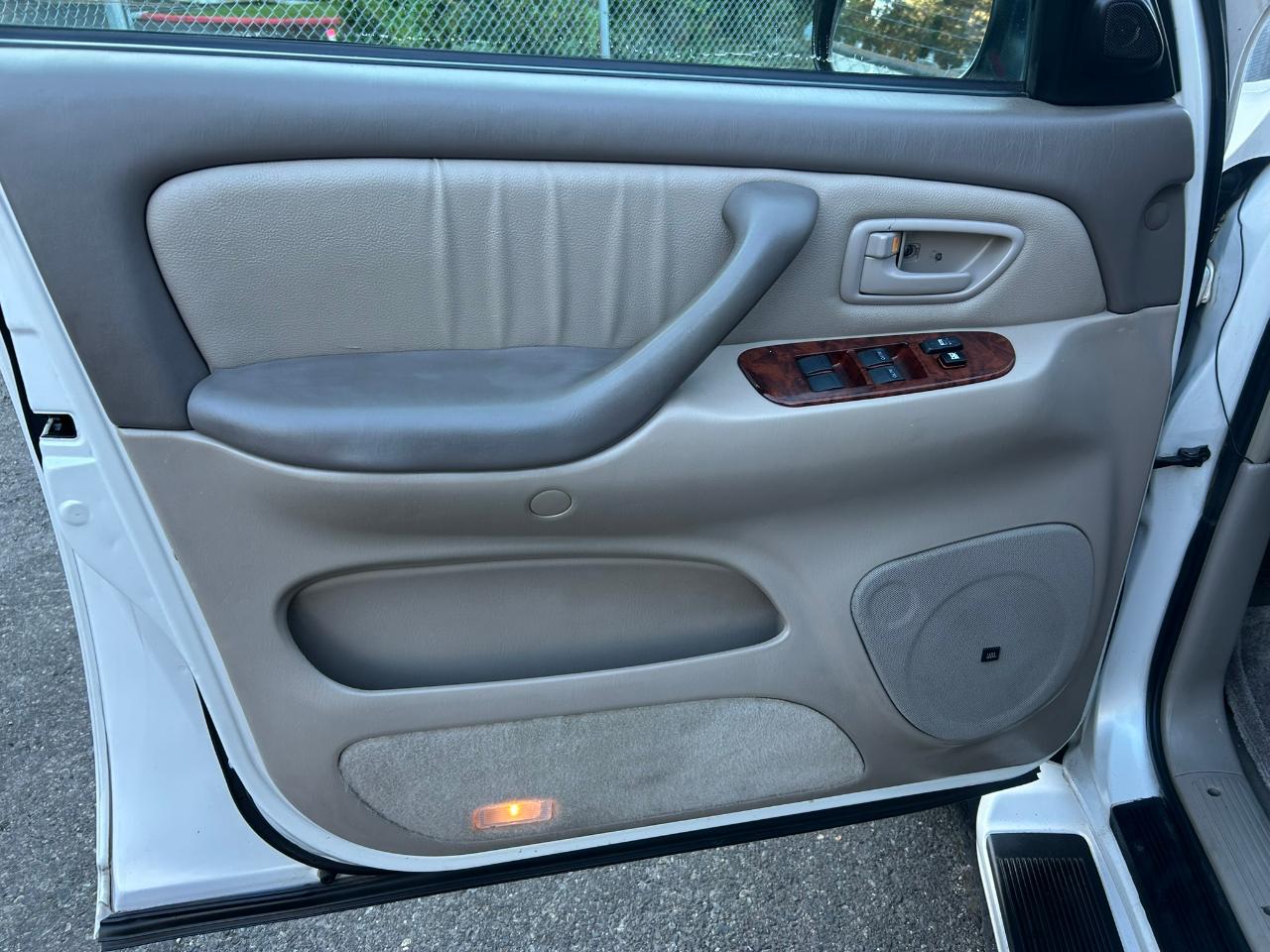 Toyota Sequoia Limited 4WD 2007