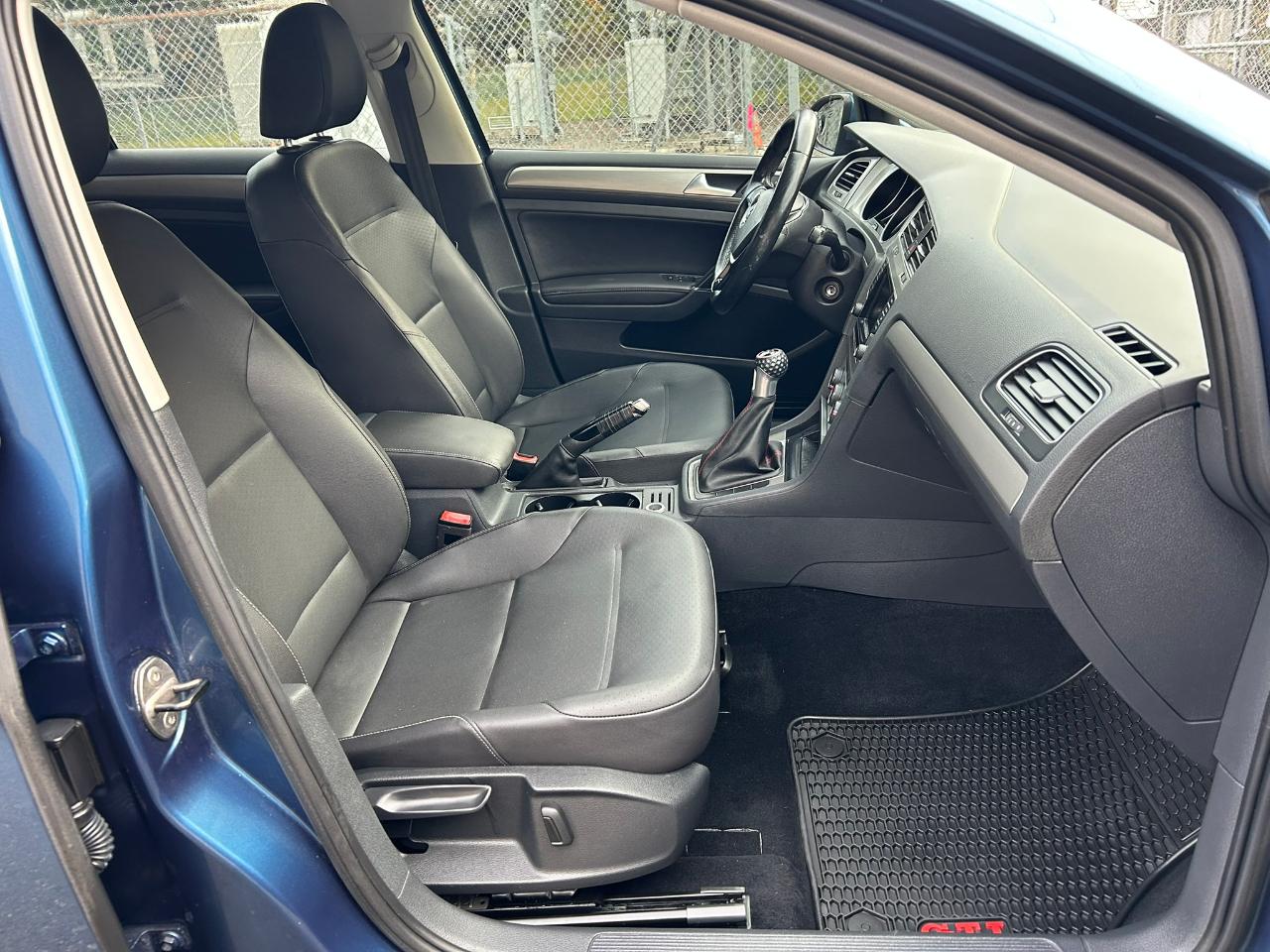 Volkswagen Golf TDI S 6M 2015