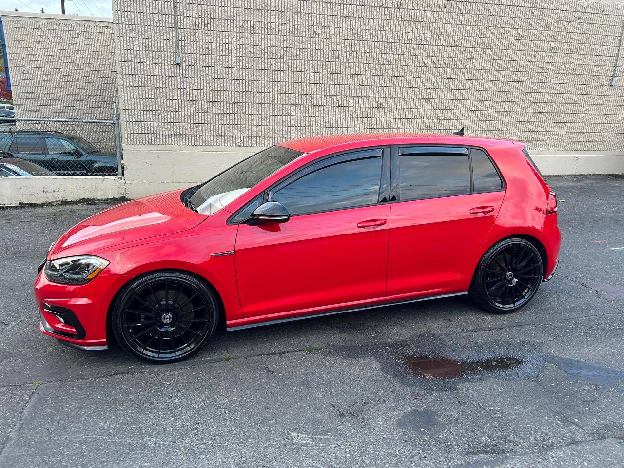 Volkswagen Golf R DCS and Navigation 7A 2019