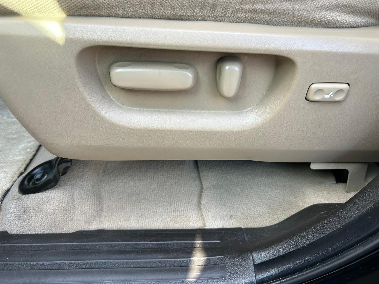 Toyota Tundra SR5 Double Cab LB 6AT 4WD 2007