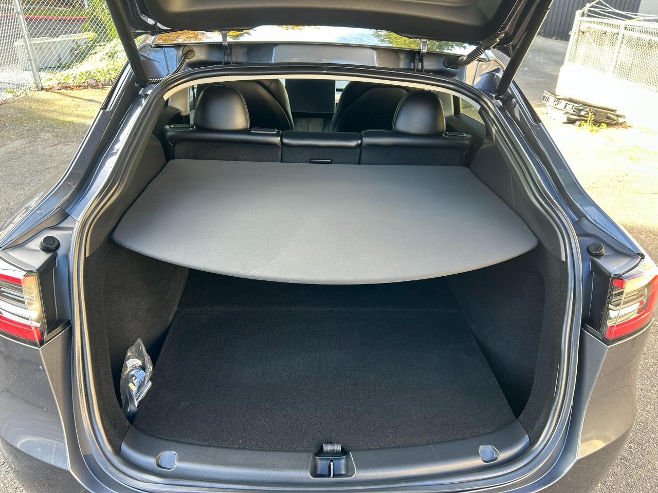 Tesla Model Y Long Range 2023