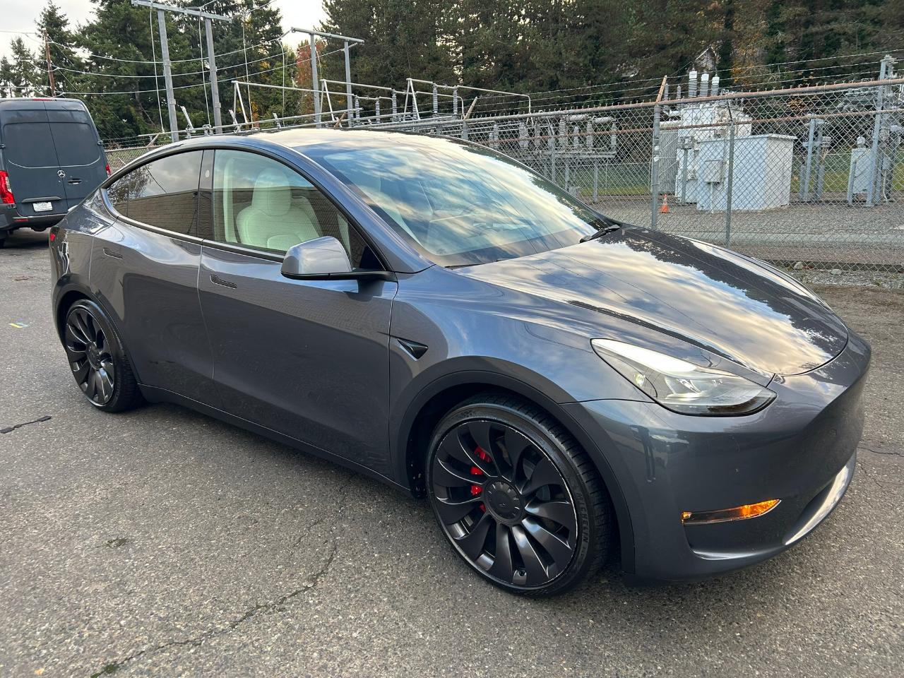 Tesla Model Y Performance 2023