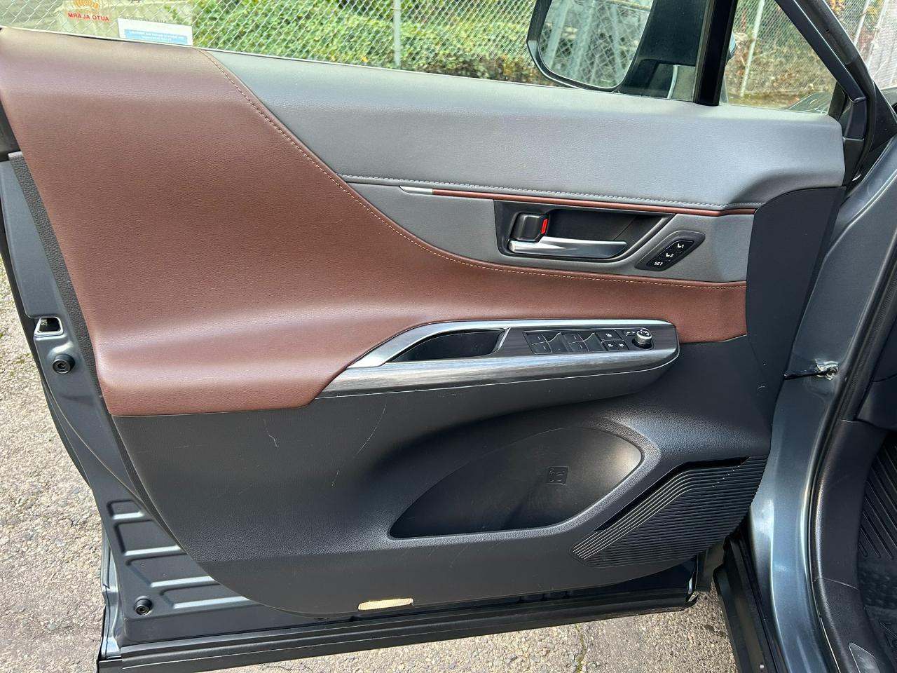 Toyota Venza Limited 2021