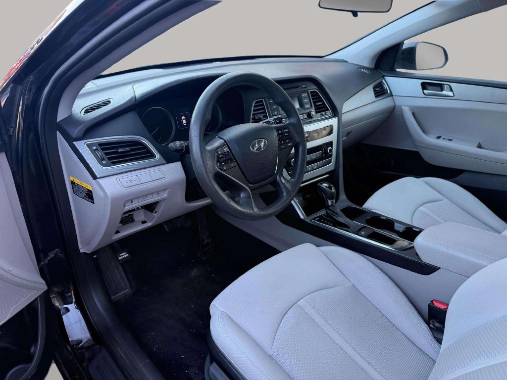 Hyundai Sonata SE 2015