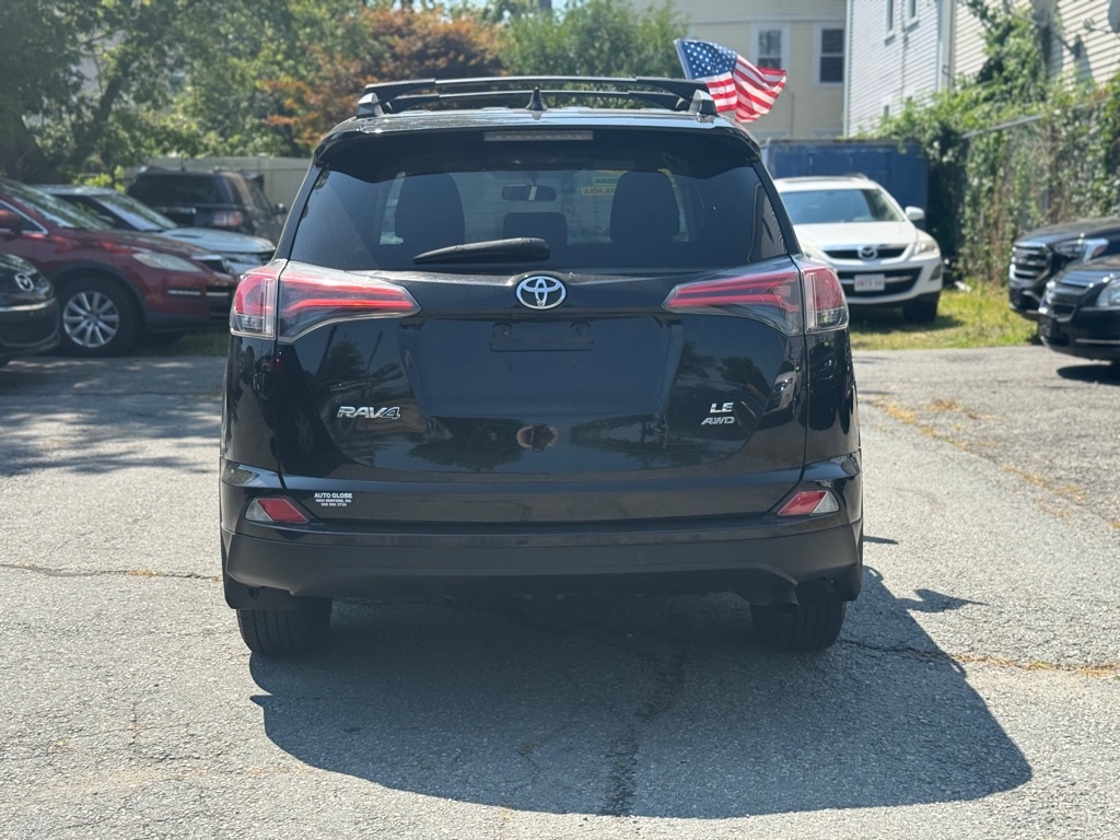 Toyota RAV4 LE AWD 2016