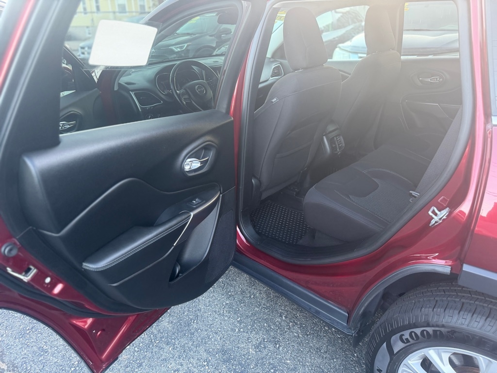 Jeep Cherokee Latitude 4WD 2019