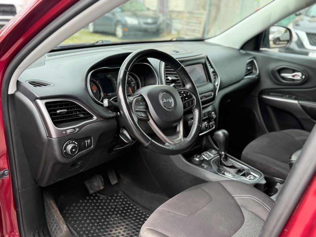 Jeep Cherokee Latitude 4WD 2019