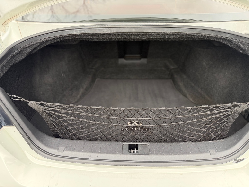 Infiniti Q70 3.7 AWD 2015