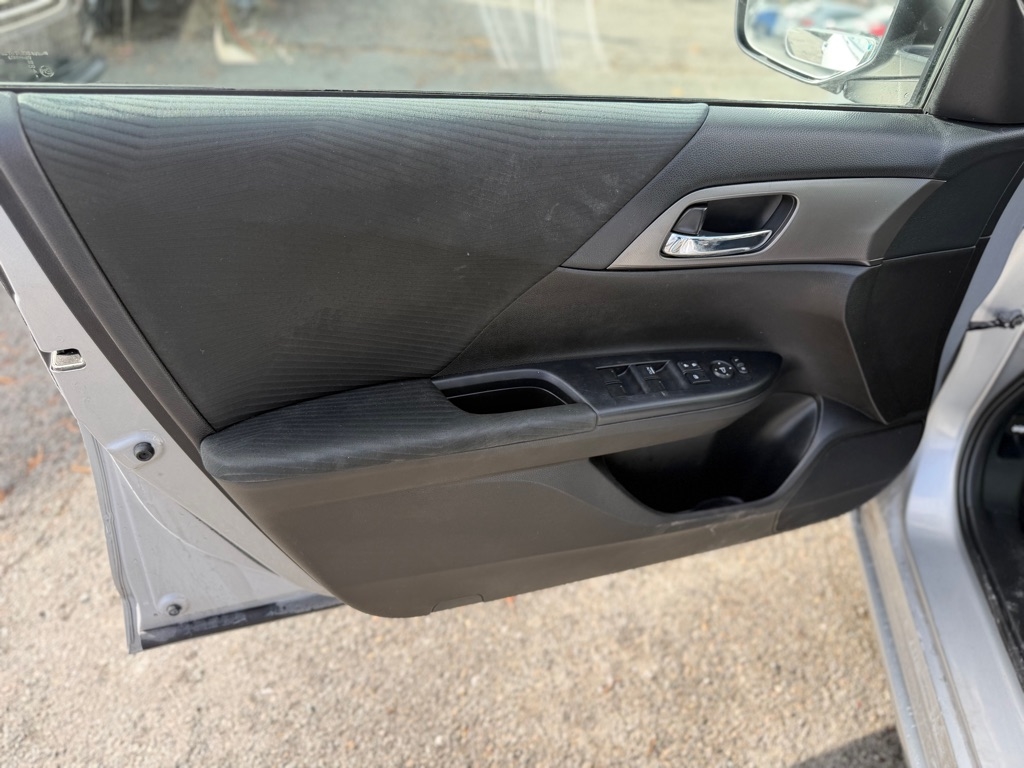 Honda Accord LX Sedan CVT 2015