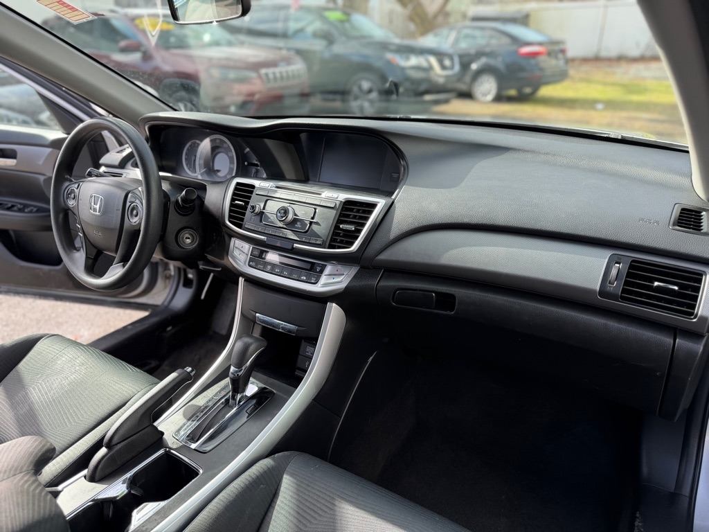 Honda Accord LX Sedan CVT 2015
