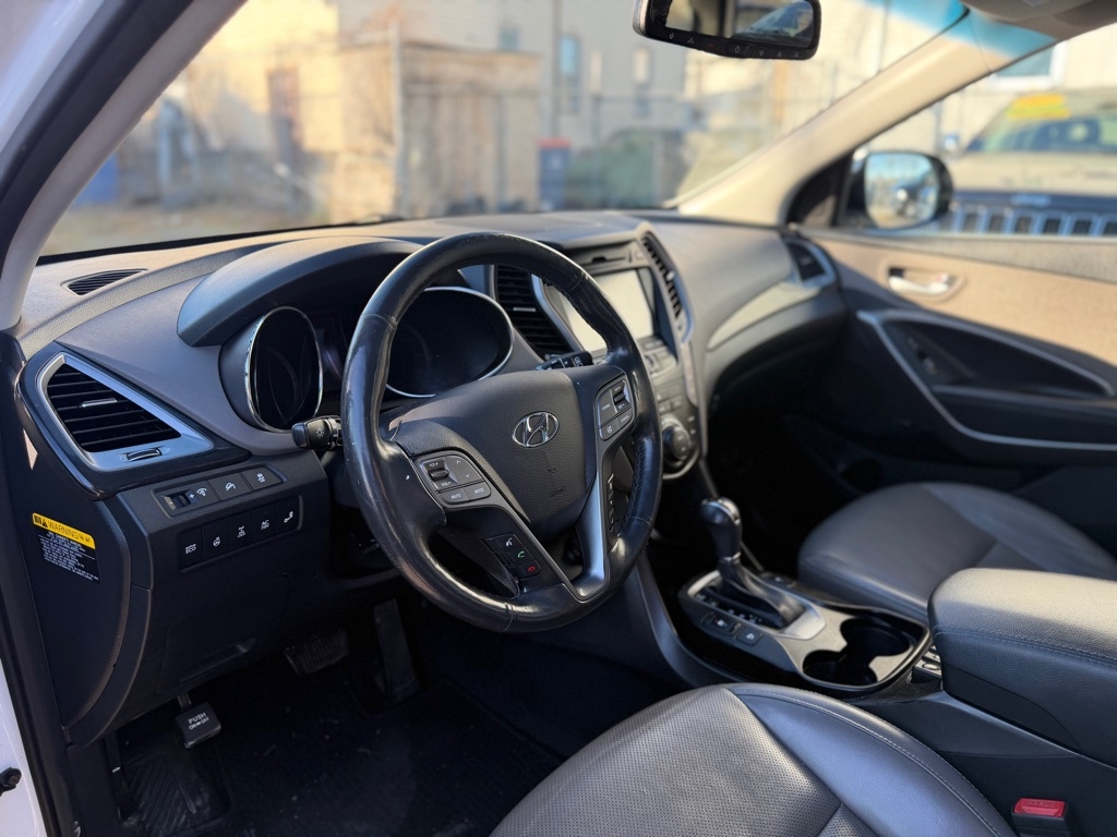 Hyundai Santa Fe SE w/Ultimate Package AWD 2016