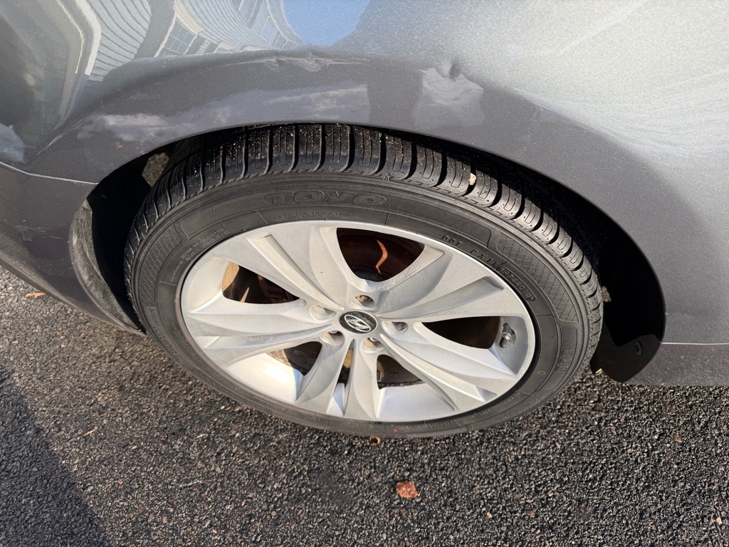 Hyundai Genesis Coupe 2.0T Manual 2010