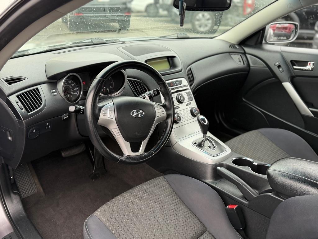 Hyundai Genesis Coupe 2.0T Manual 2010
