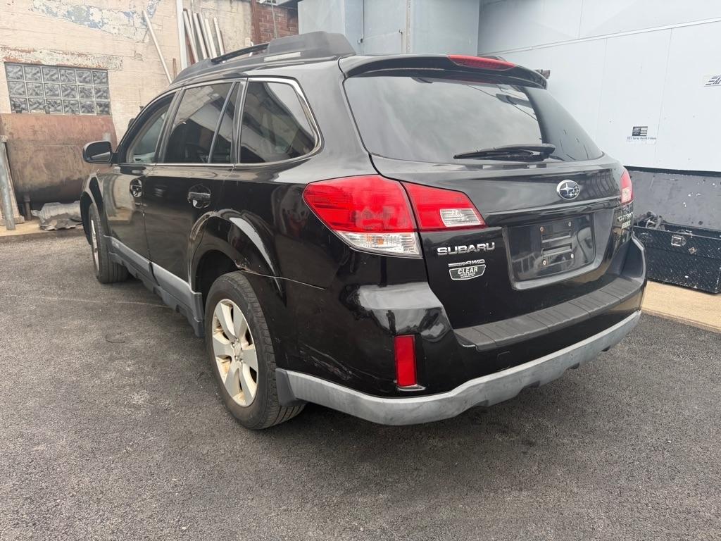 Subaru Outback 2.5i Premium 2010