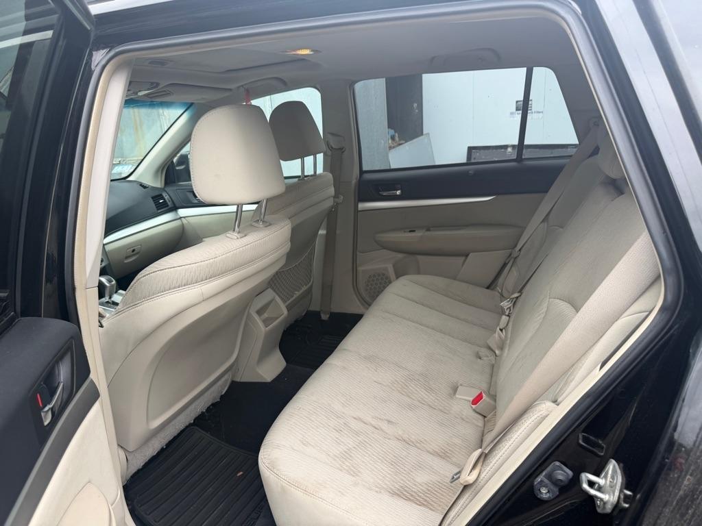 Subaru Outback 2.5i Premium 2010