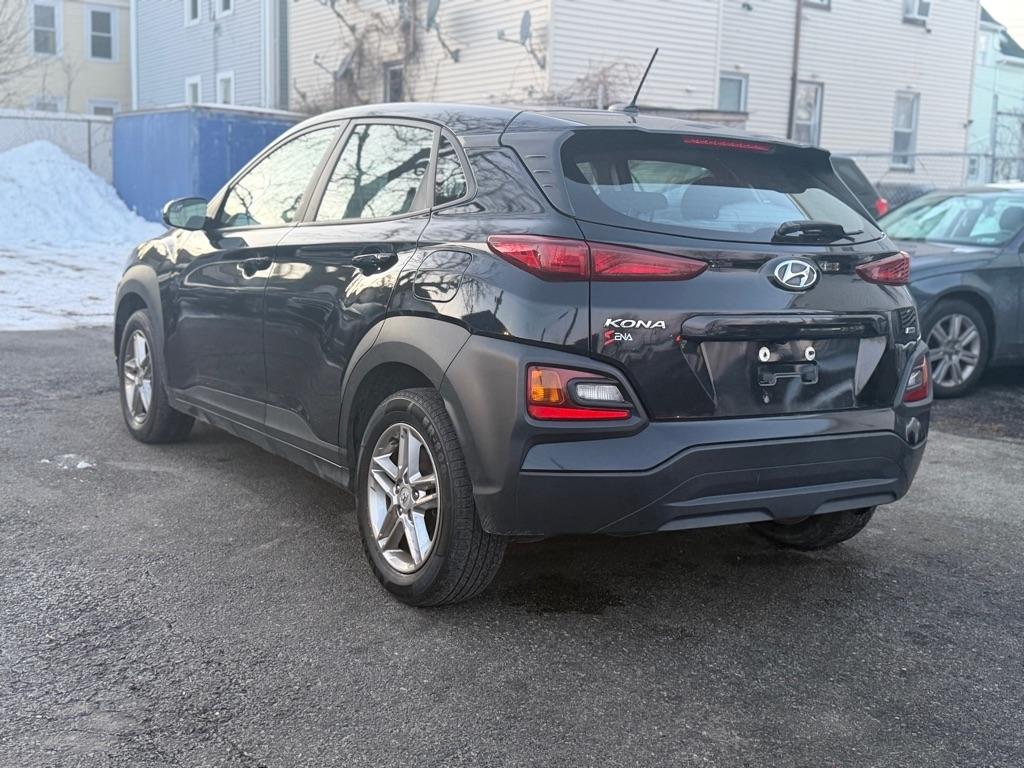 Hyundai Kona SE AWD 2021