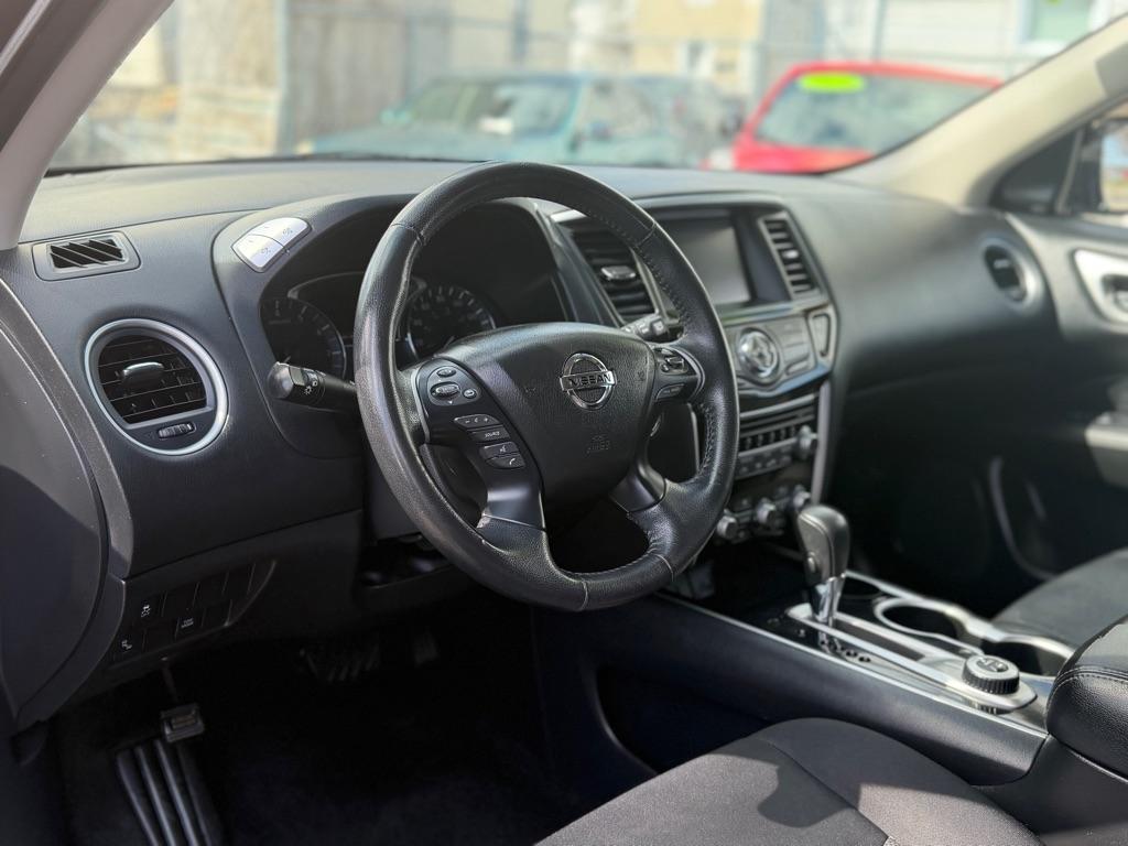 Nissan Pathfinder S 4WD 2019