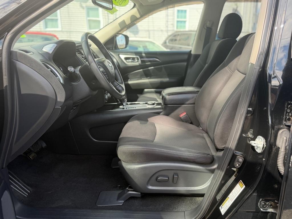 Nissan Pathfinder S 4WD 2019