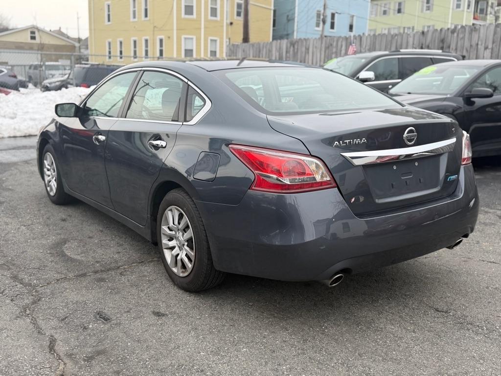 Nissan Altima 2.5 2013