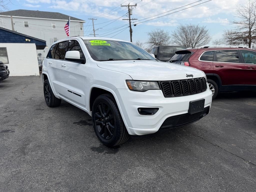 Jeep Grand Cherokee Laredo 4WD 2018