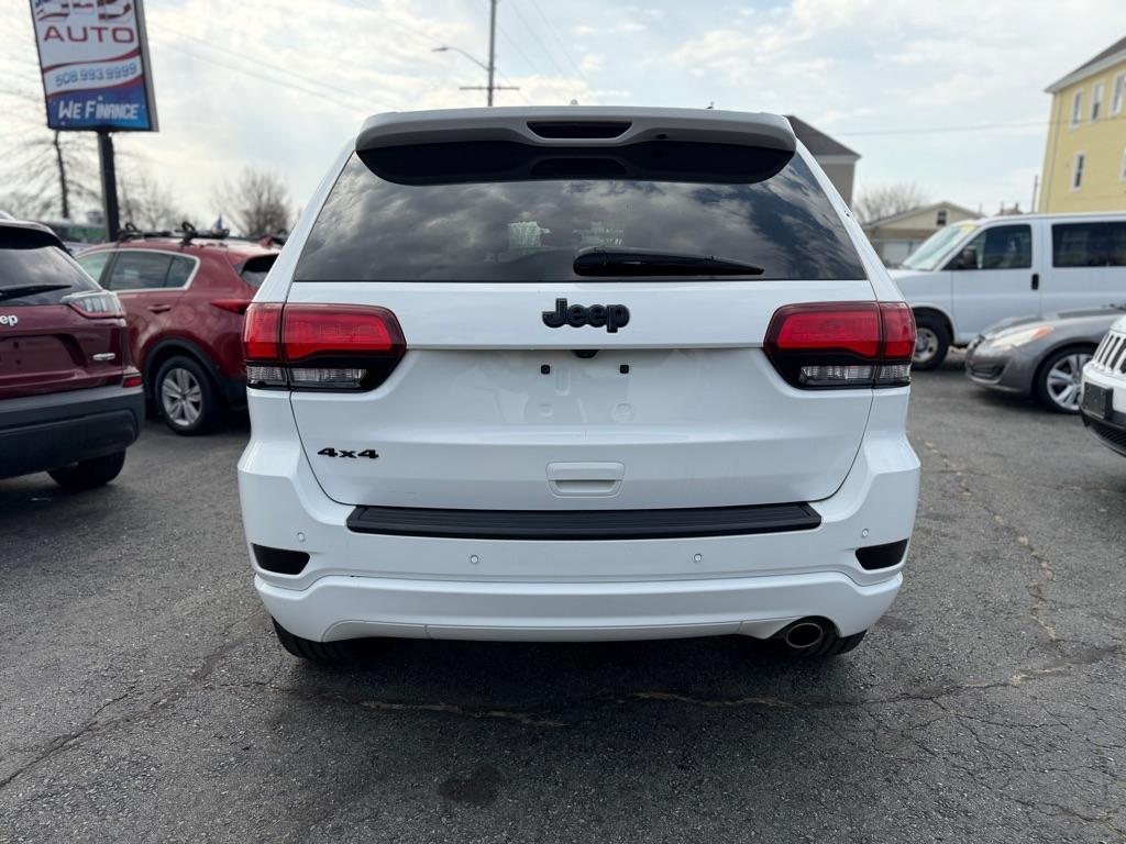 Jeep Grand Cherokee Laredo 4WD 2018