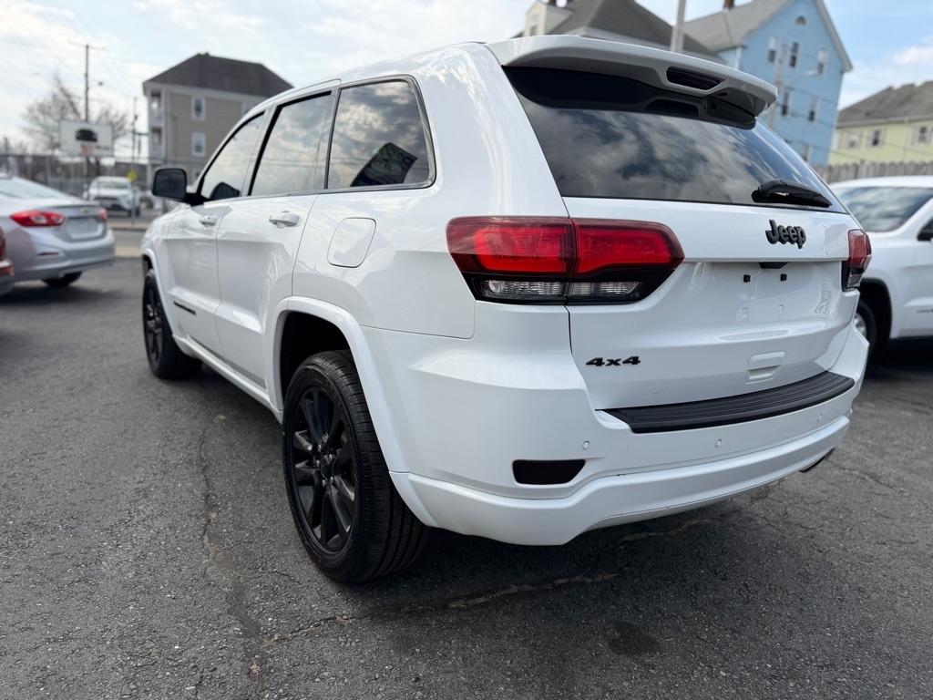 Jeep Grand Cherokee Laredo 4WD 2018