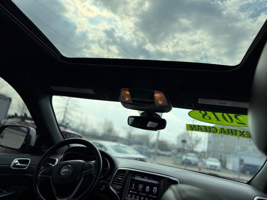 Jeep Grand Cherokee Laredo 4WD 2018