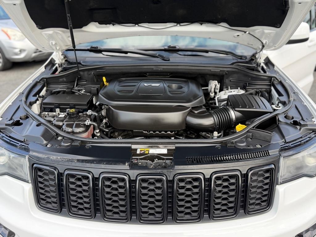 Jeep Grand Cherokee Laredo 4WD 2018