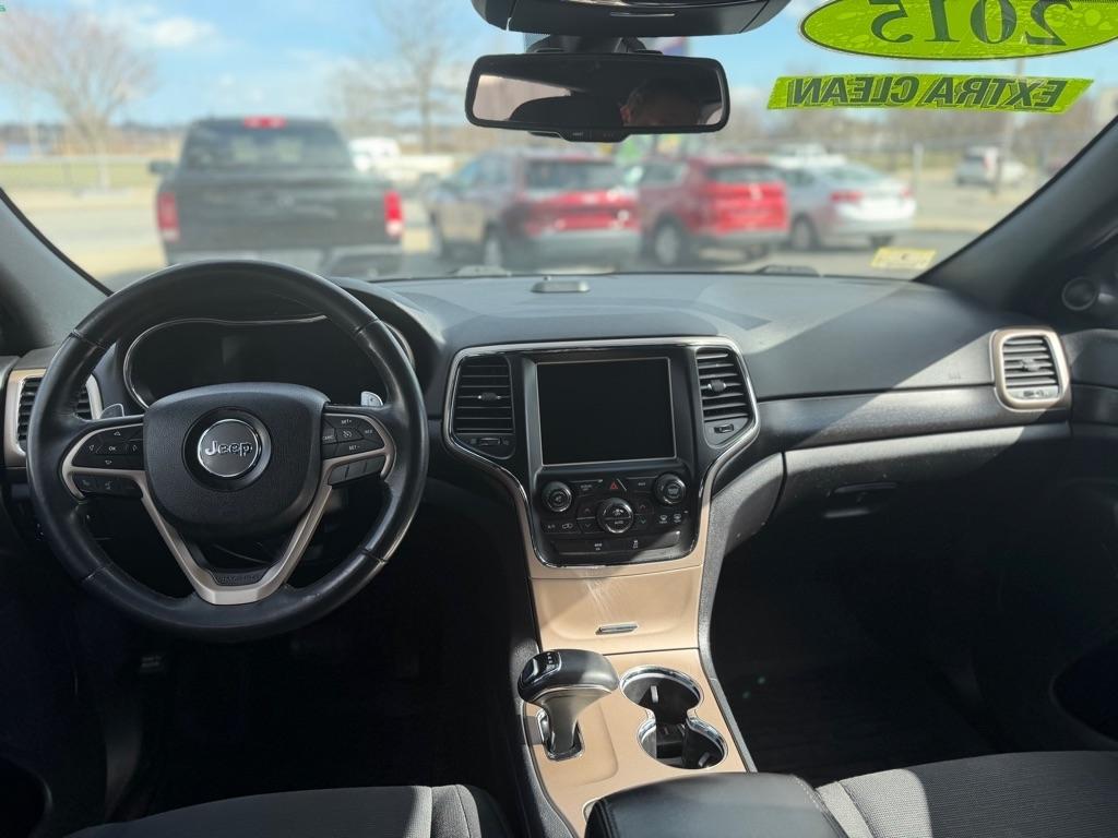 Jeep Grand Cherokee Laredo 4WD 2015