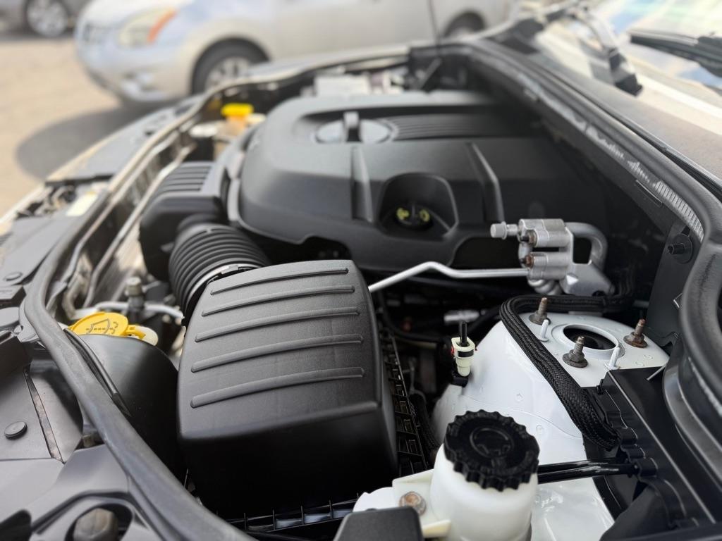 Jeep Grand Cherokee Laredo 4WD 2015