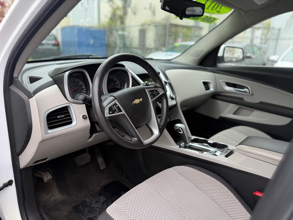 Chevrolet Equinox 1LT 2WD 2011