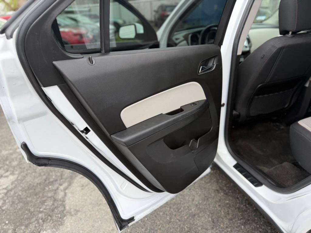 Chevrolet Equinox 1LT 2WD 2011