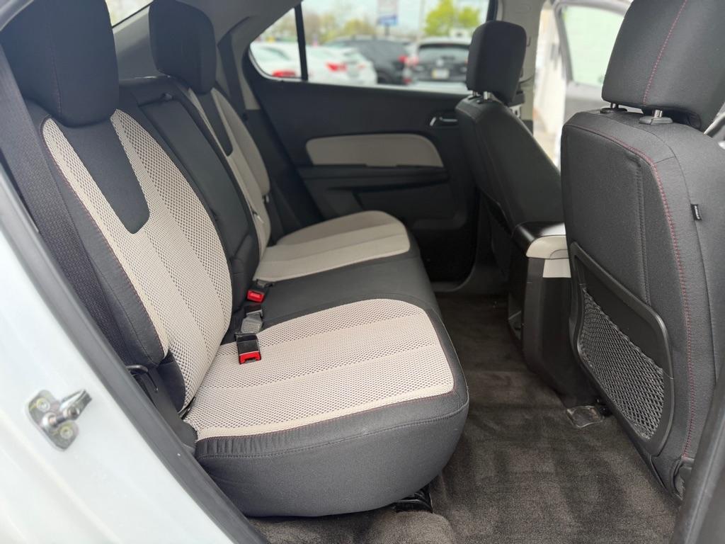 Chevrolet Equinox 1LT 2WD 2011