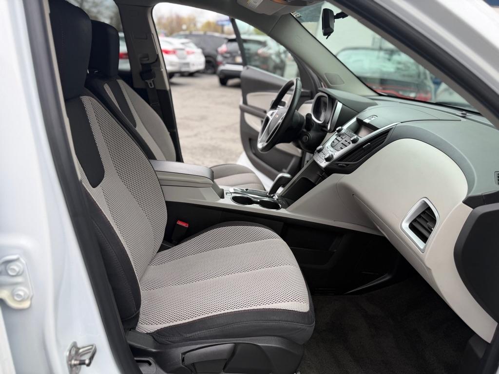 Chevrolet Equinox 1LT 2WD 2011