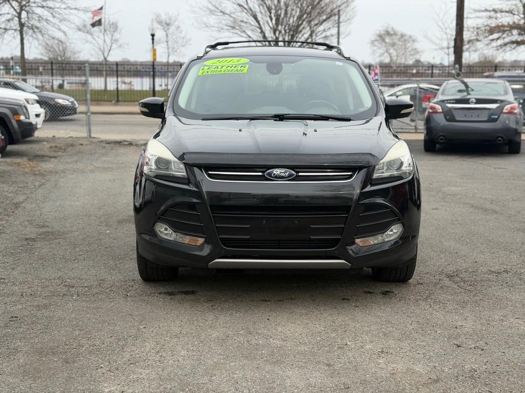 Ford Escape Titanium 4WD 2013