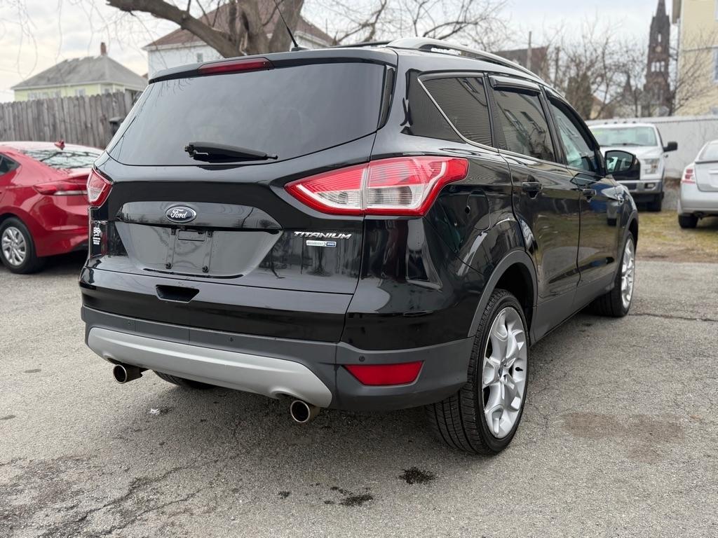 Ford Escape Titanium 4WD 2013