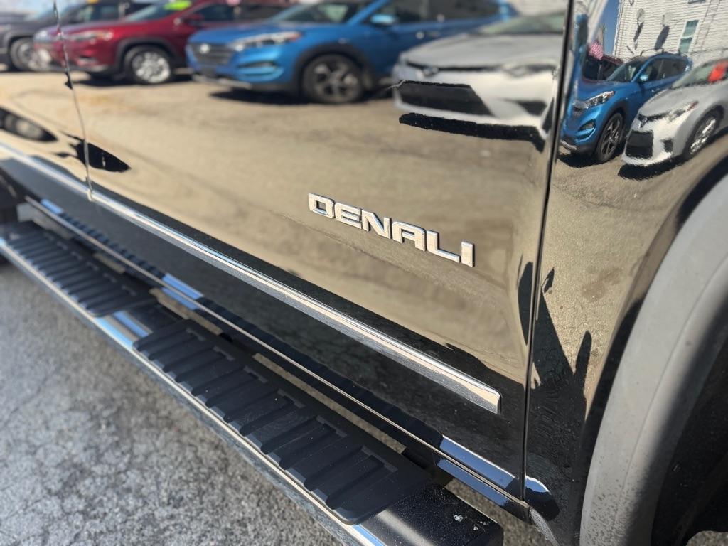GMC Sierra 1500 Denali Crew Cab 4WD 2014
