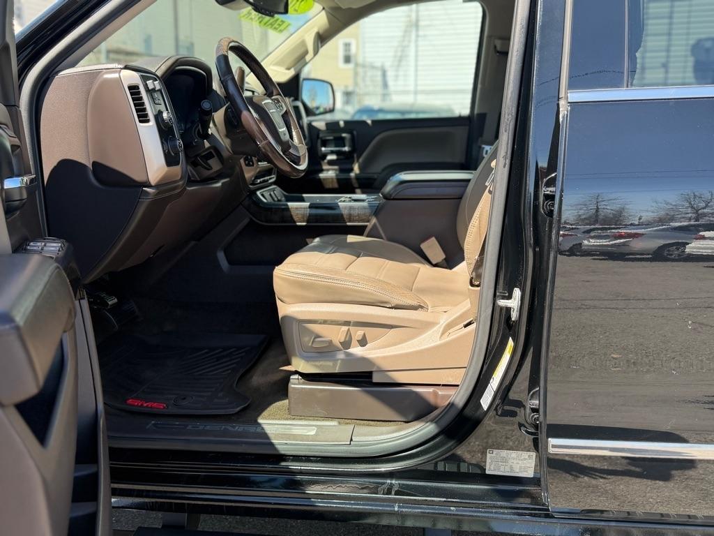 GMC Sierra 1500 Denali Crew Cab 4WD 2014