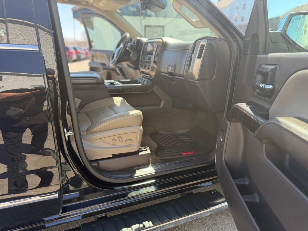 GMC Sierra 1500 Denali Crew Cab 4WD 2014