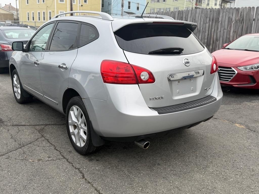 Nissan Rogue S AWD 2012