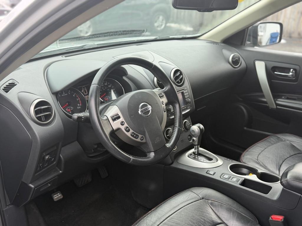 Nissan Rogue S AWD 2012