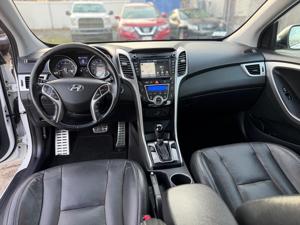 Hyundai Elantra GT A/T 2016