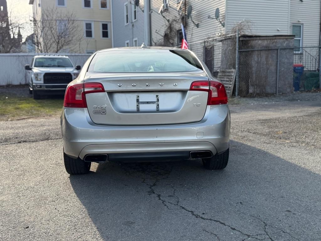 Volvo S60 2.5 Premier 4WD 2015