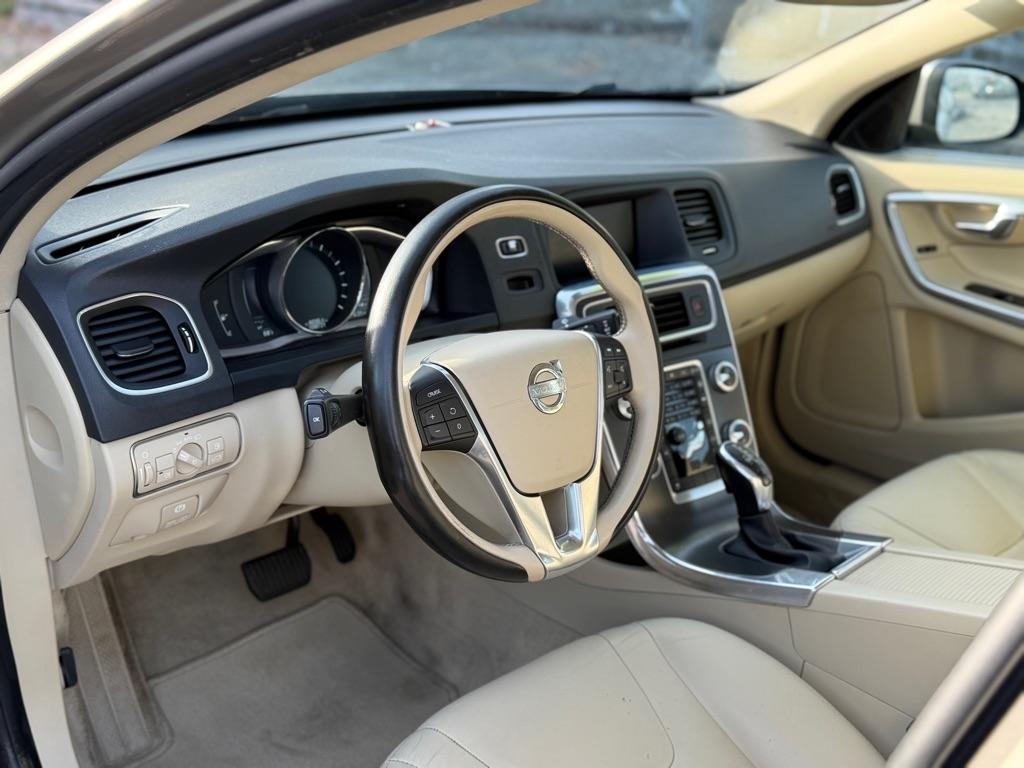 Volvo S60 2.5 Premier 4WD 2015