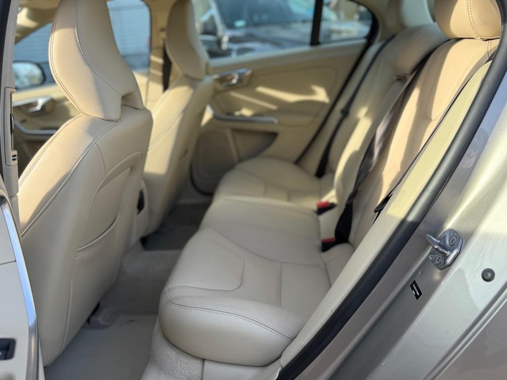 Volvo S60 2.5 Premier 4WD 2015