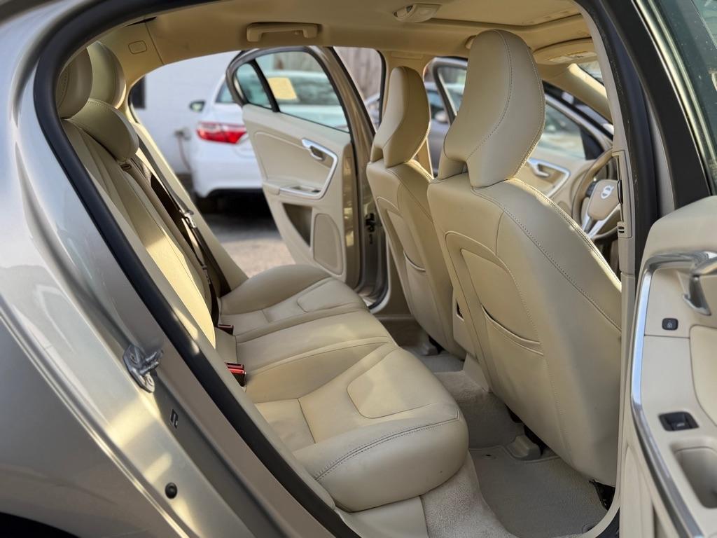 Volvo S60 2.5 Premier 4WD 2015