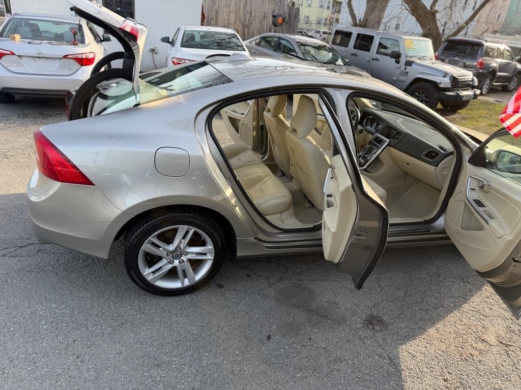 Volvo S60 2.5 Premier 4WD 2015