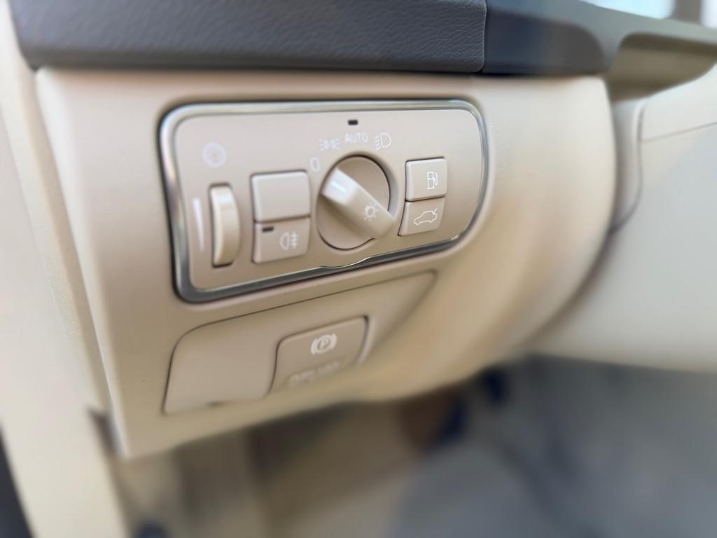 Volvo S60 2.5 Premier 4WD 2015