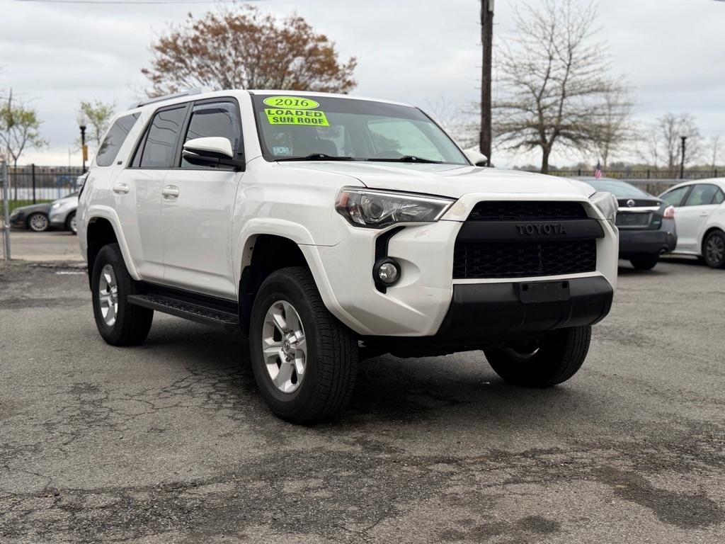 Toyota 4Runner SR5 4WD 2016