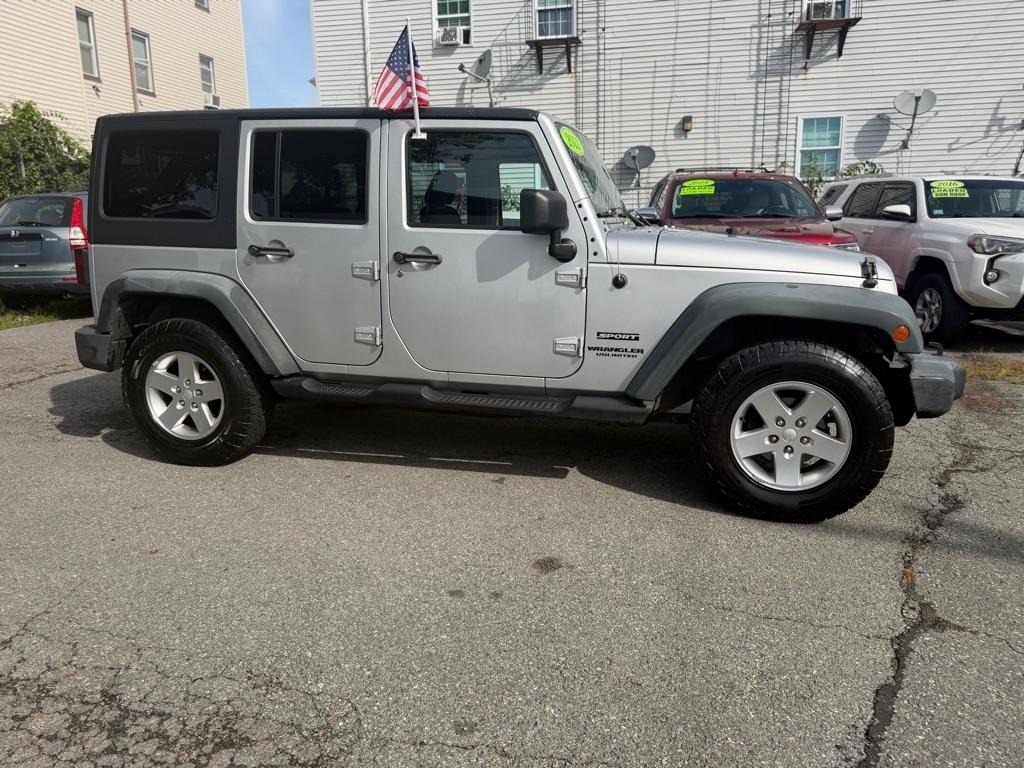 Jeep Wrangler Unlimited Sport 4WD 2011
